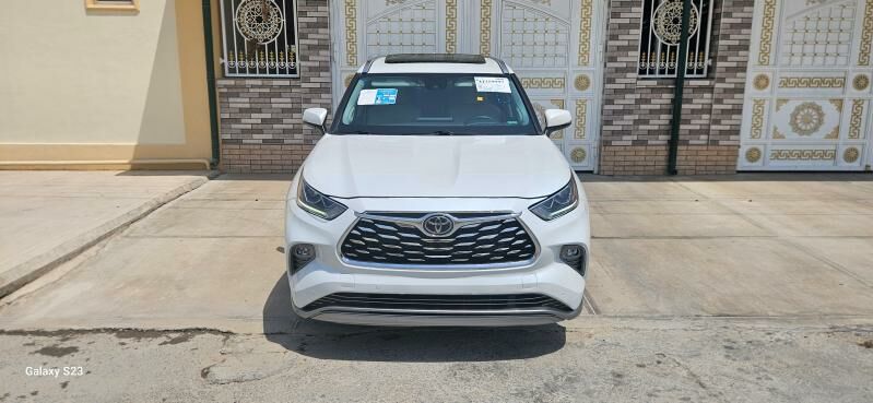 Toyota Highlander 2022 - 677 000 TMT - Aşgabat - img 4