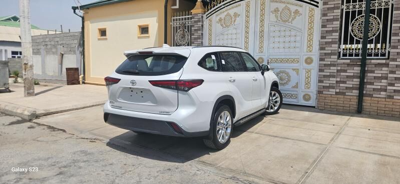 Toyota Highlander 2022 - 677 000 TMT - Aşgabat - img 5