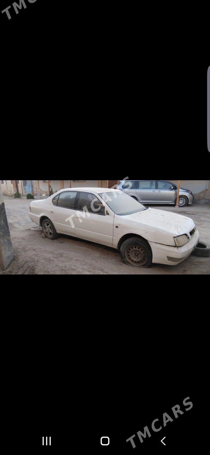Toyota Camry 1995 - 24 000 TMT - Гурбансолтан Едже - img 2