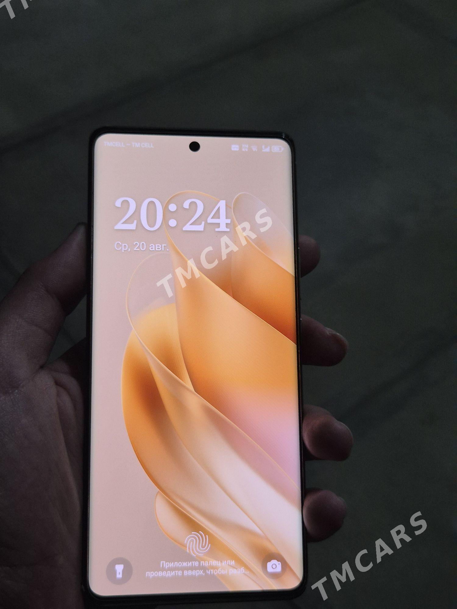 İnfinix Zero 30 5g 24/256 - Мары - img 3