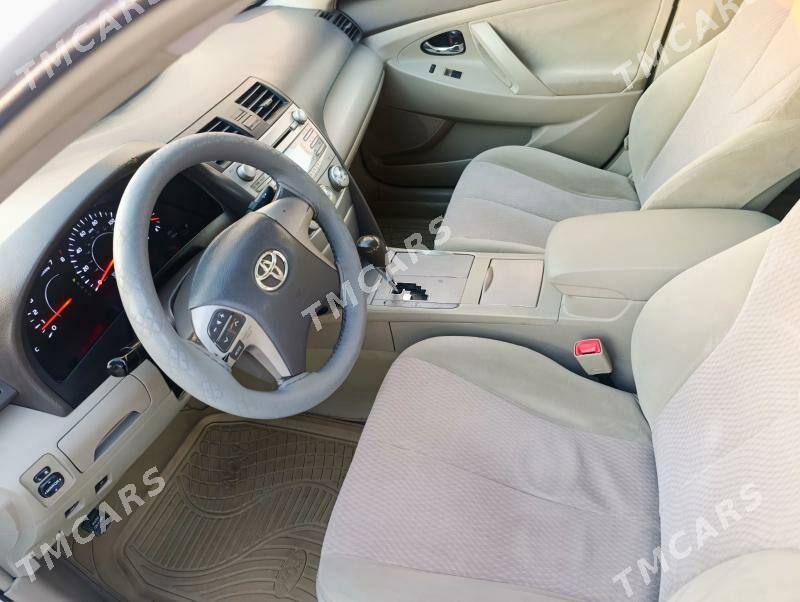 Toyota Camry 2010 - 180 000 TMT - Хитровка - img 8