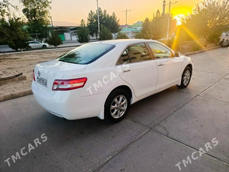Toyota Camry 2010 - 180 000 TMT - Хитровка - img 4