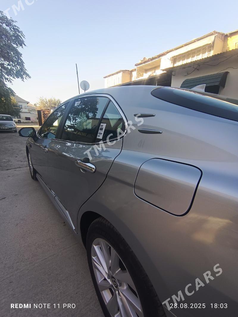 Toyota Camry 2021 - 345 000 TMT - Туркменабат - img 10