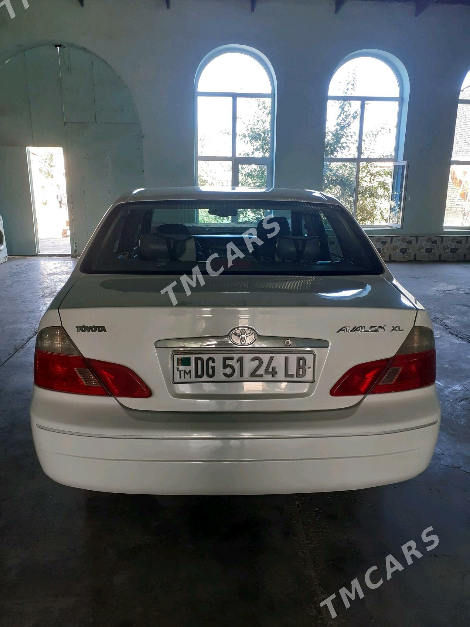 Toyota Avalon 2001 - 160 000 TMT - Çärjew - img 3