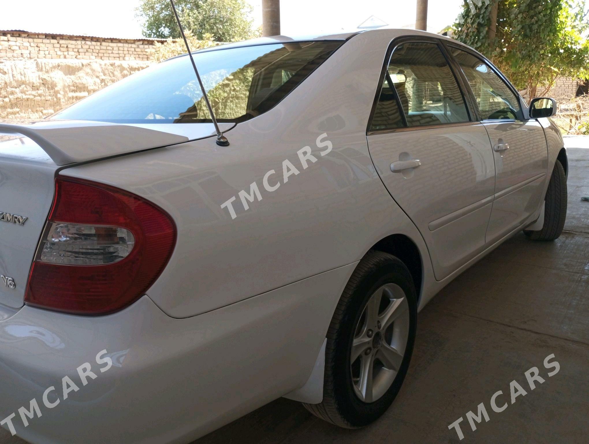 Toyota Camry 2003 - 190 000 TMT - Türkmengala - img 9