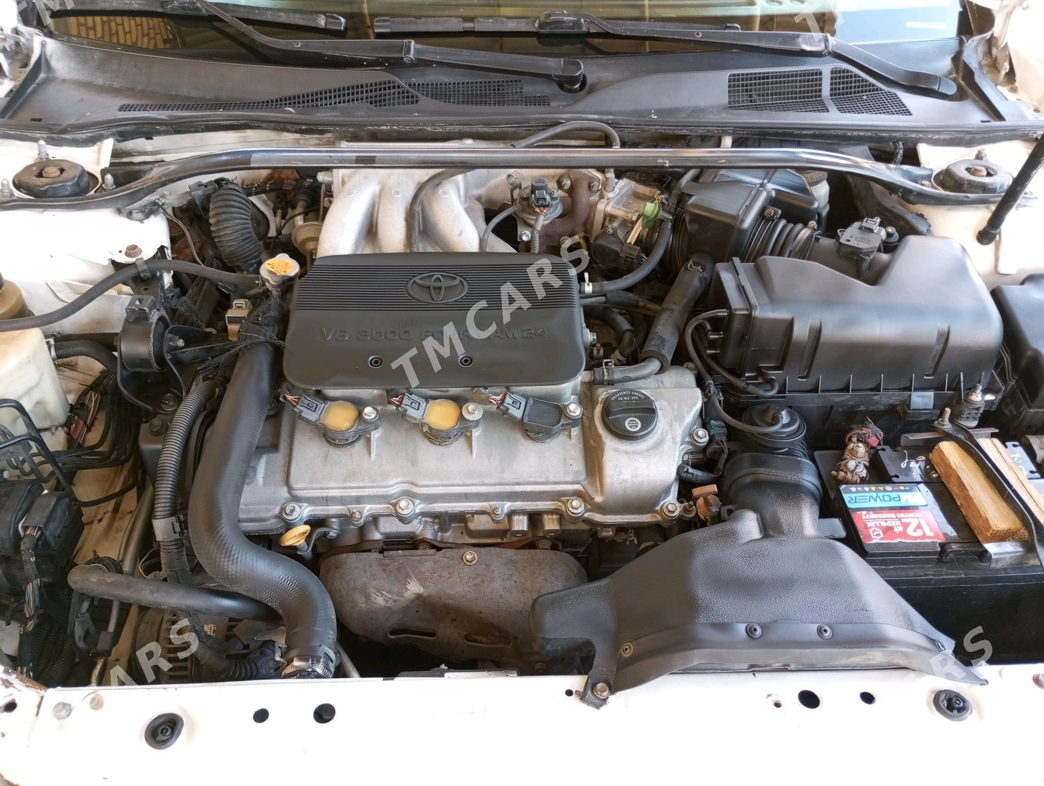 Toyota Camry 2003 - 190 000 TMT - Türkmengala - img 10