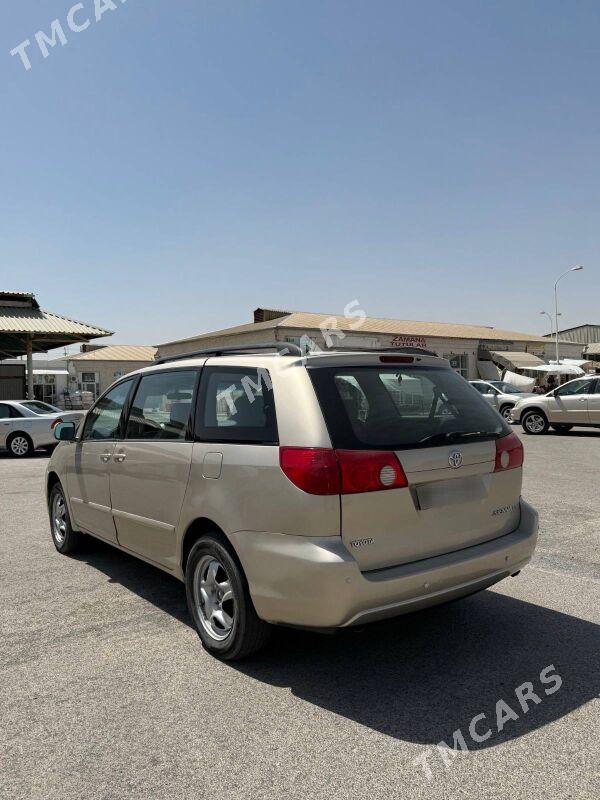 Toyota Sienna 2006 - 200 000 TMT - Мургап - img 3