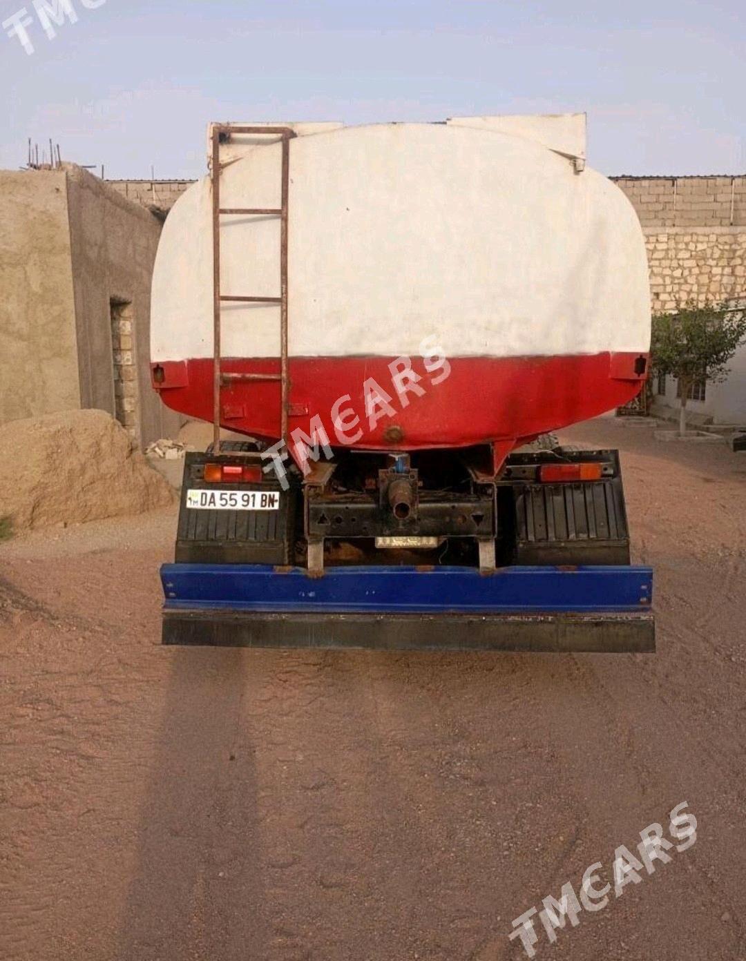 Kamaz Euro 3 1989 - 130 000 TMT - Balkanabat - img 2