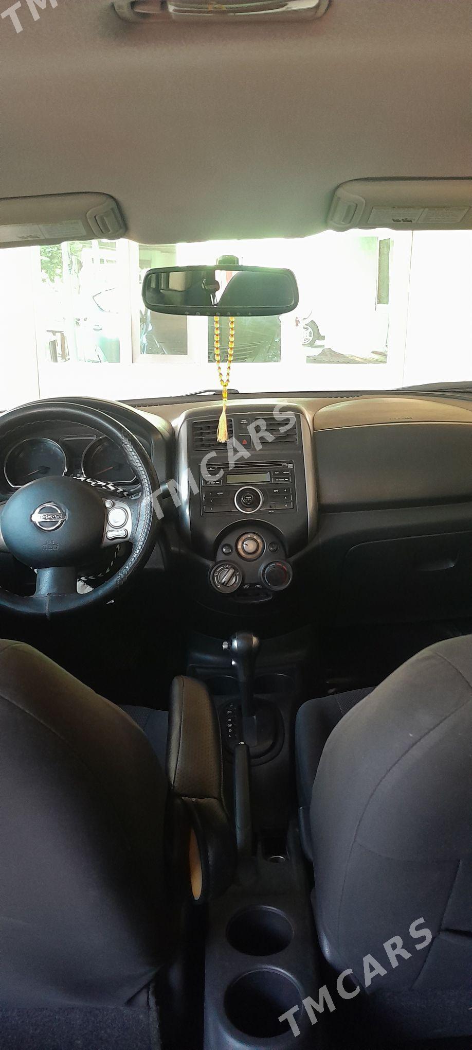 Nissan Versa 2013 - 92 000 TMT - Türkmengala - img 4