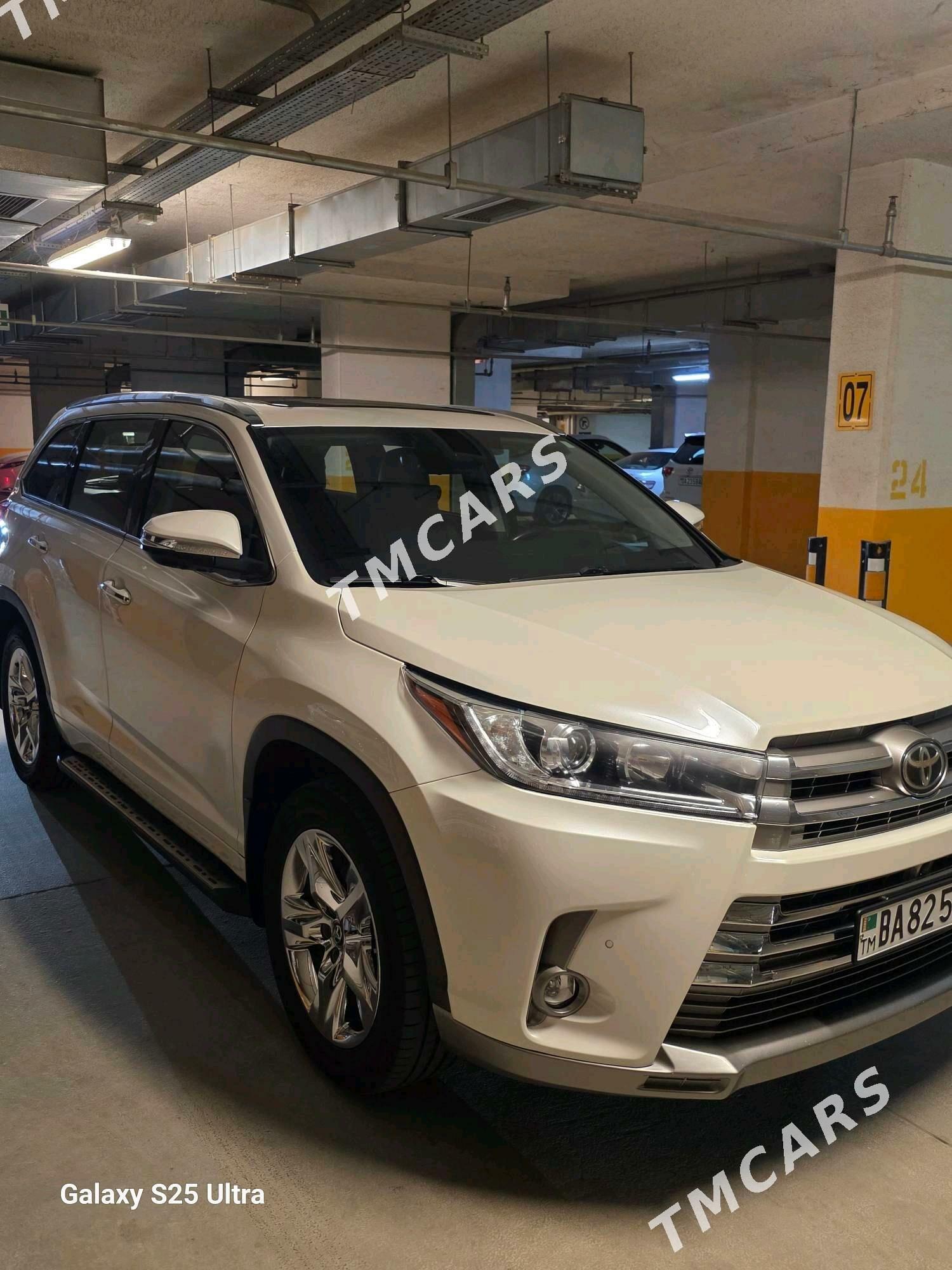 Toyota Highlander 2019 - 565 000 TMT - Ашхабад - img 5