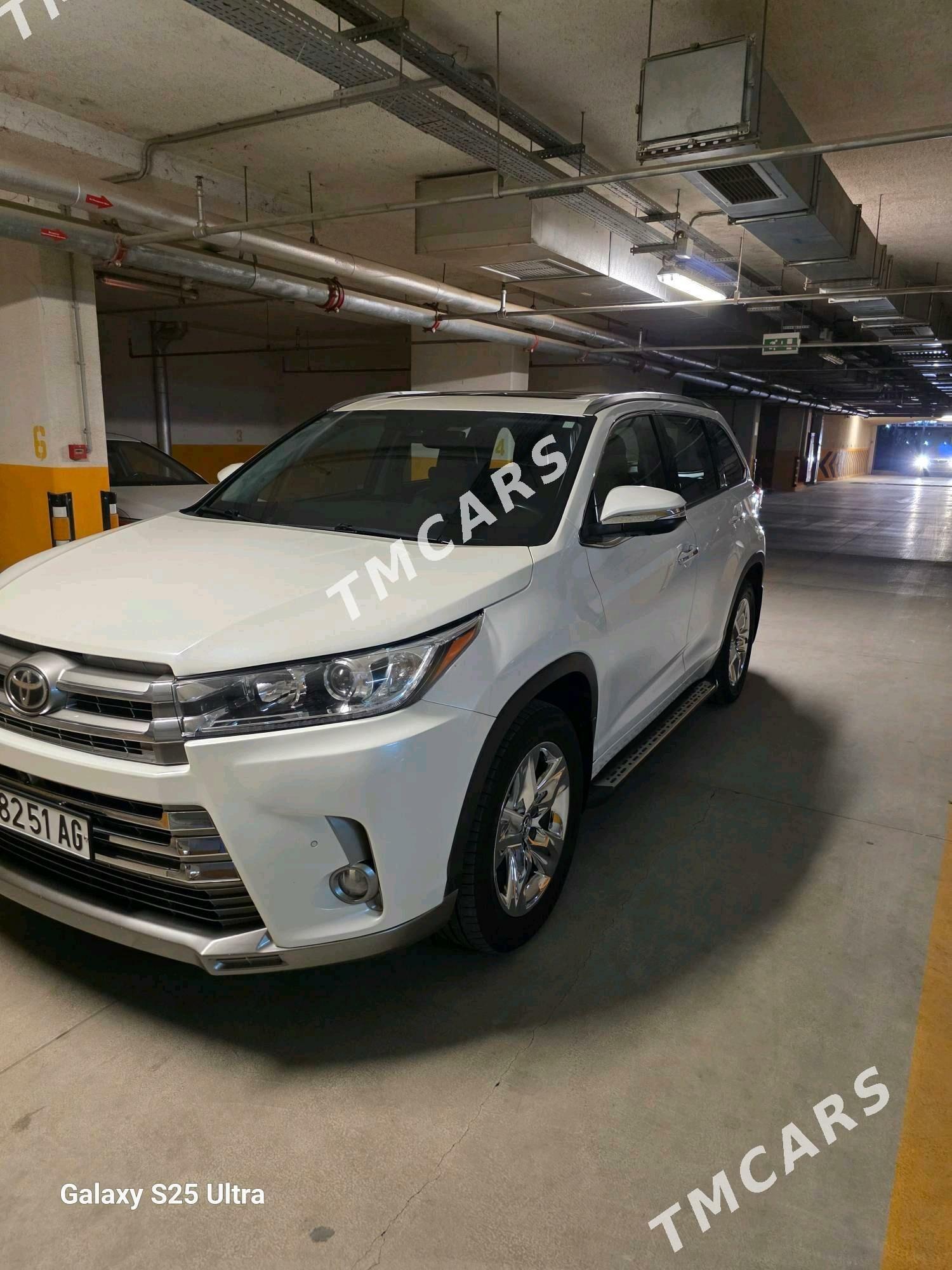 Toyota Highlander 2019 - 565 000 TMT - Ашхабад - img 8