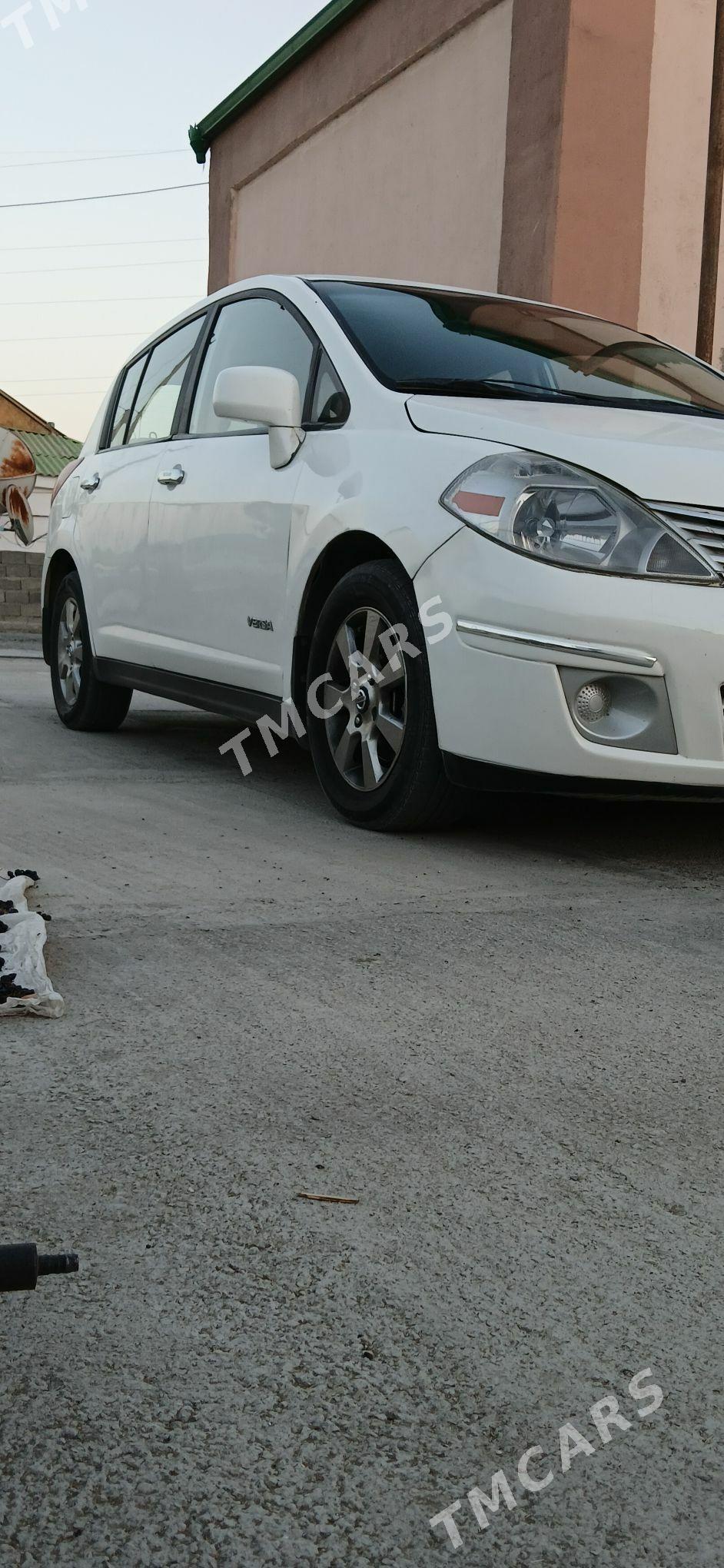 Nissan Versa 2009 - 122 000 TMT - Aşgabat - img 3