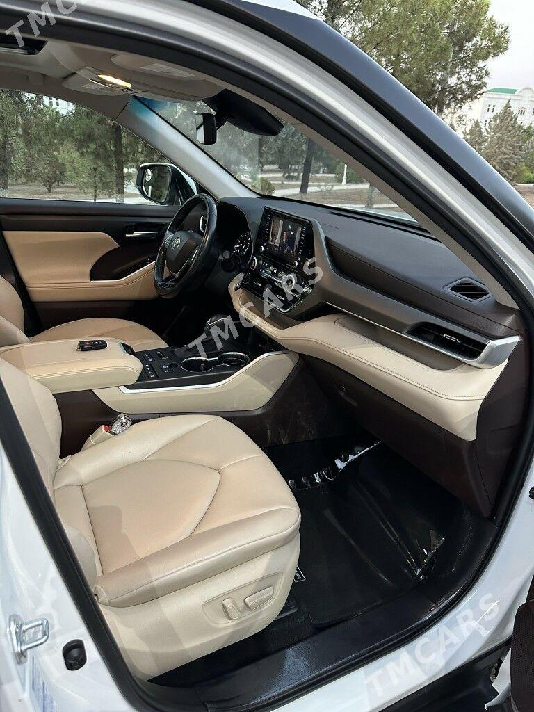 Toyota Highlander 2021 - 588 900 TMT - Ашхабад - img 6