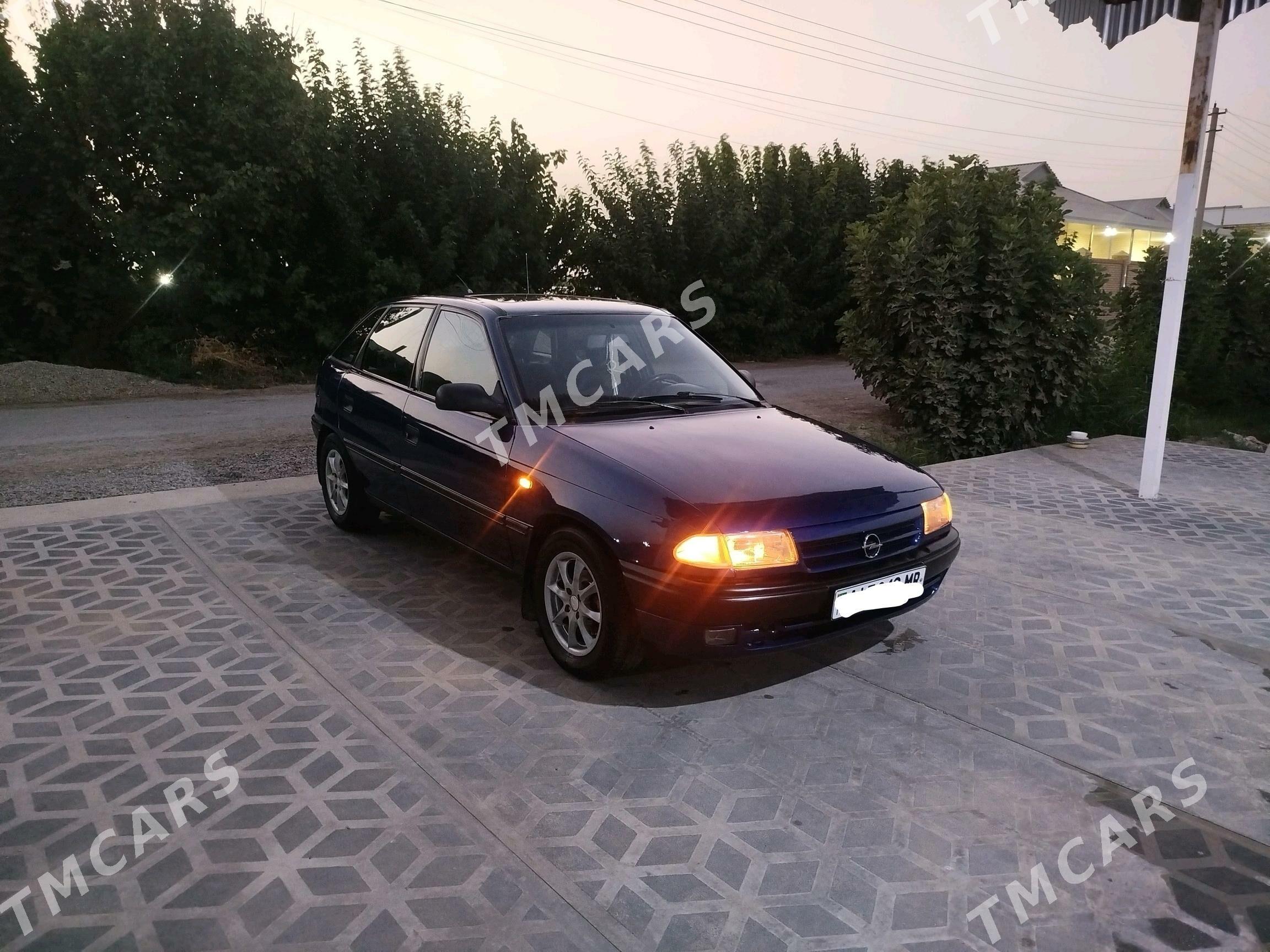 Opel Astra 1993 - 50 000 TMT - Мары - img 3