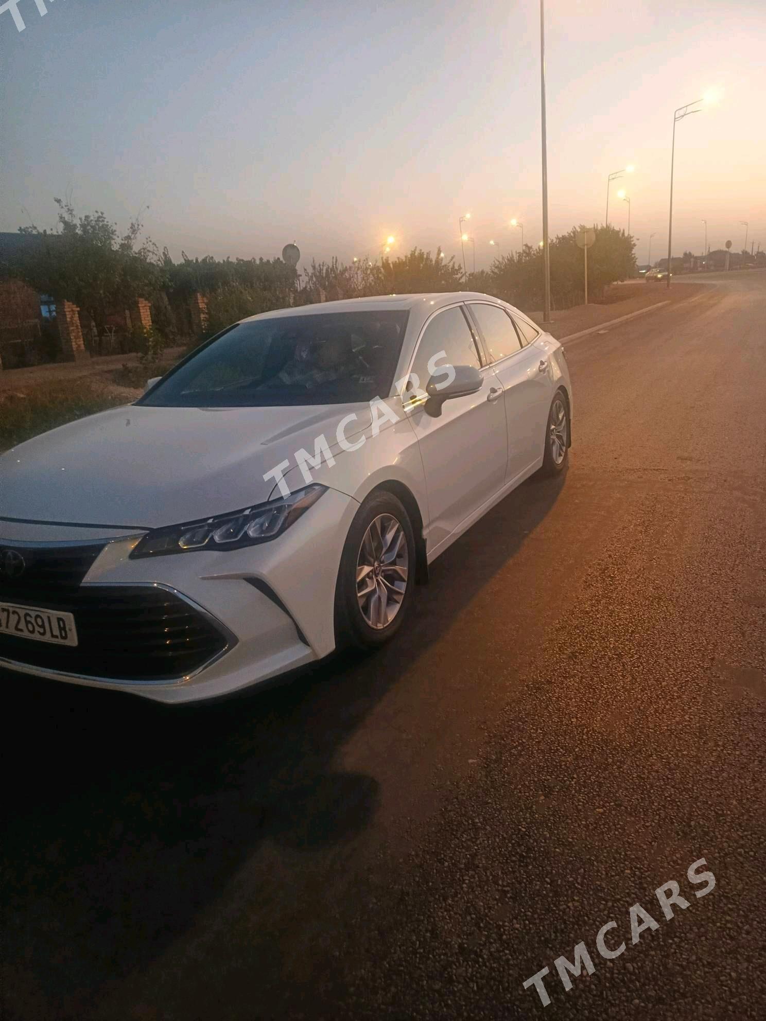Toyota Avalon 2021 - 500 000 TMT - Туркменабат - img 2