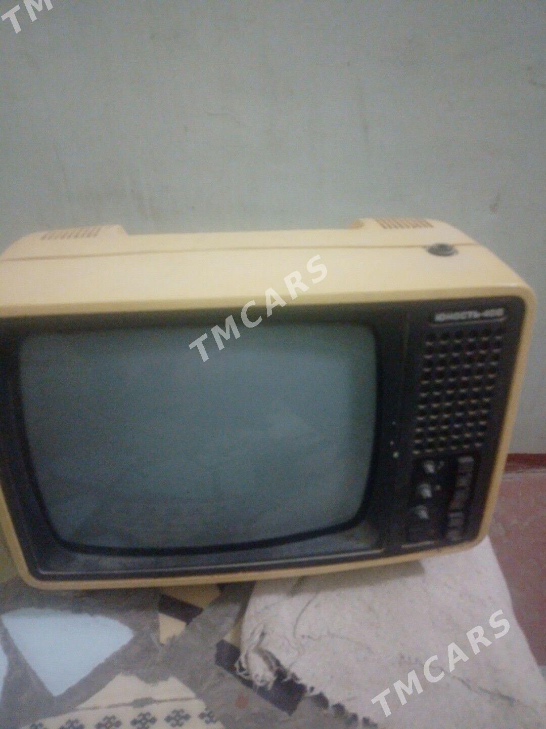 телевизор юность 406 - Türkmenabat - img 4