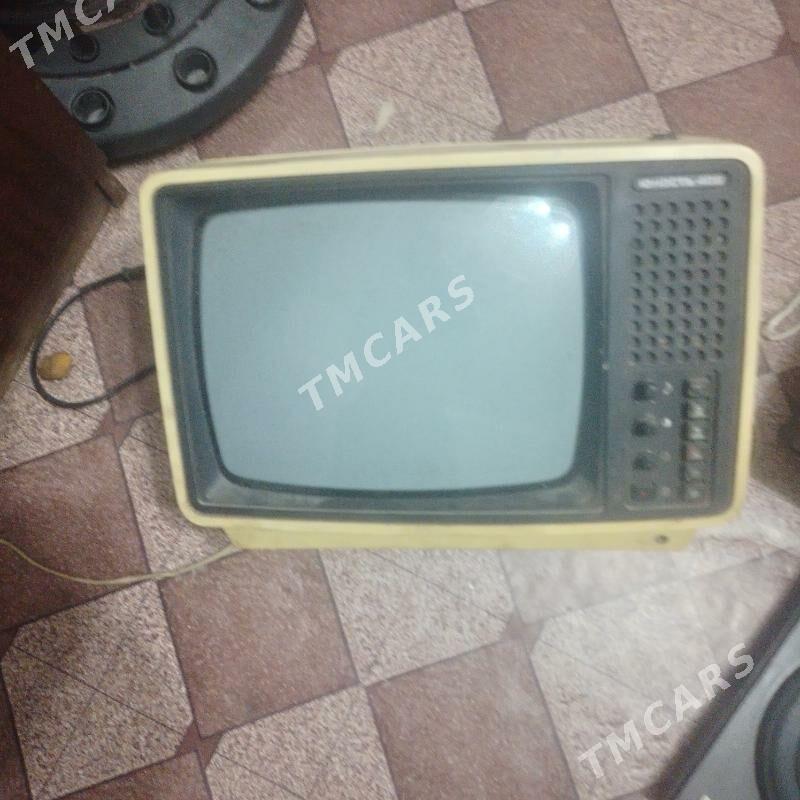 телевизор юность 406 - Türkmenabat - img 2