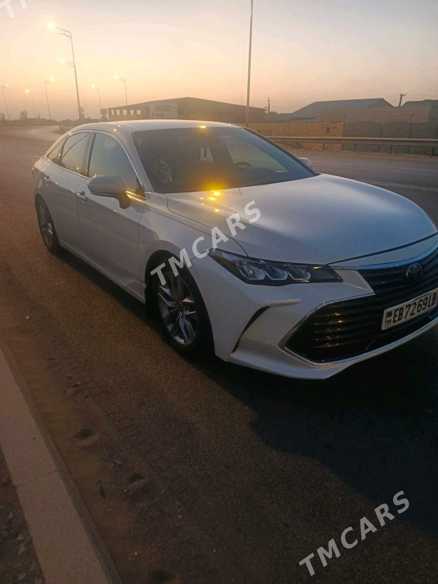 Toyota Avalon 2021 - 500 000 TMT - Туркменабат - img 3