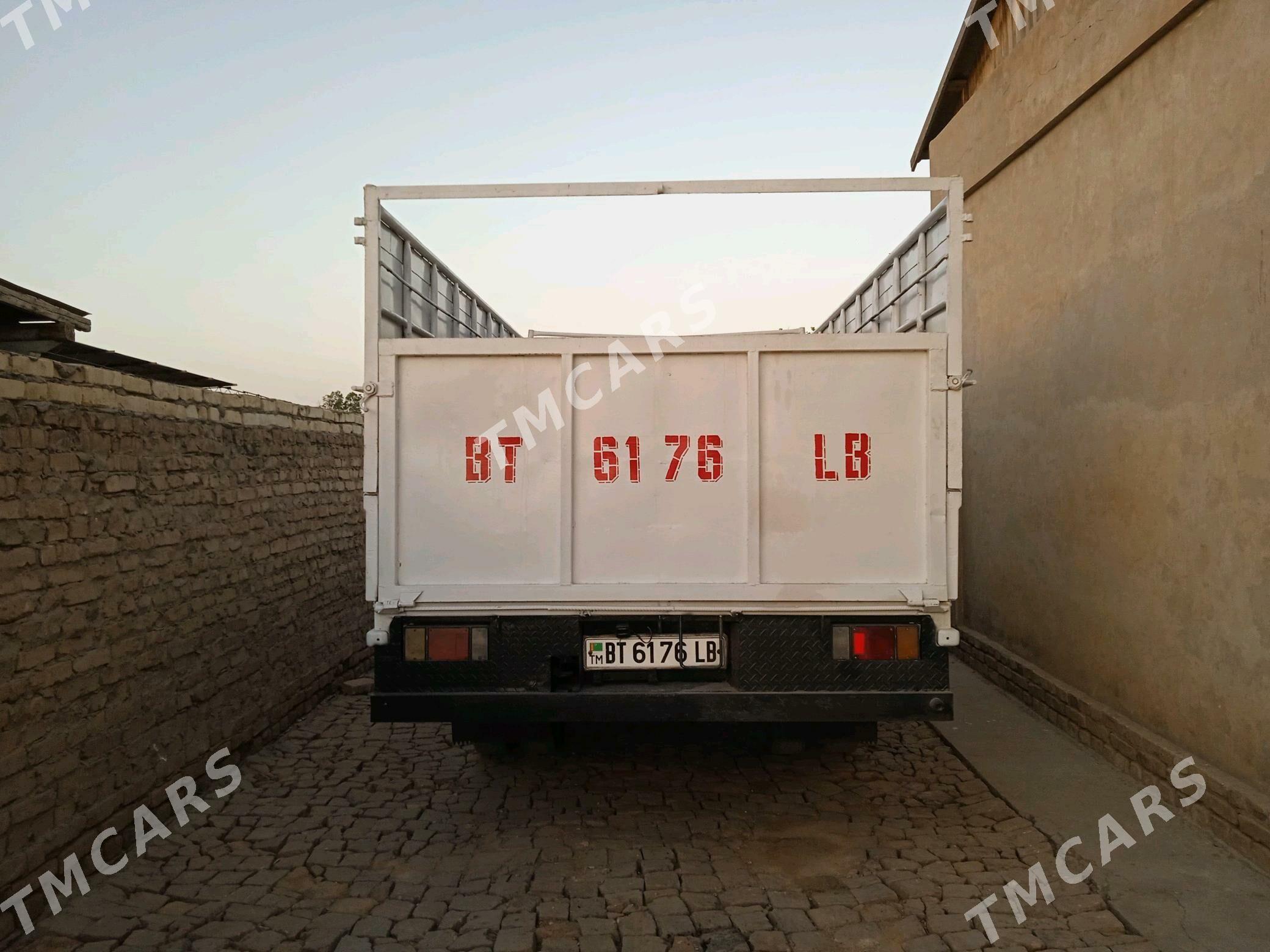 Isuzu Amigo 1995 - 140 000 TMT - Saýat - img 4