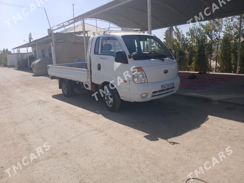 Kia Bongo 2009 - 220 000 TMT - Дашогуз - img 2