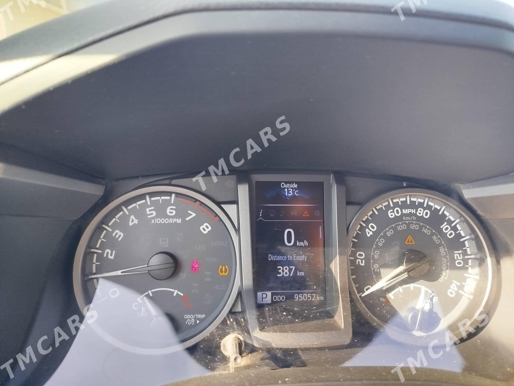 Toyota Tacoma 2019 - 550 000 TMT - Туркменабат - img 4