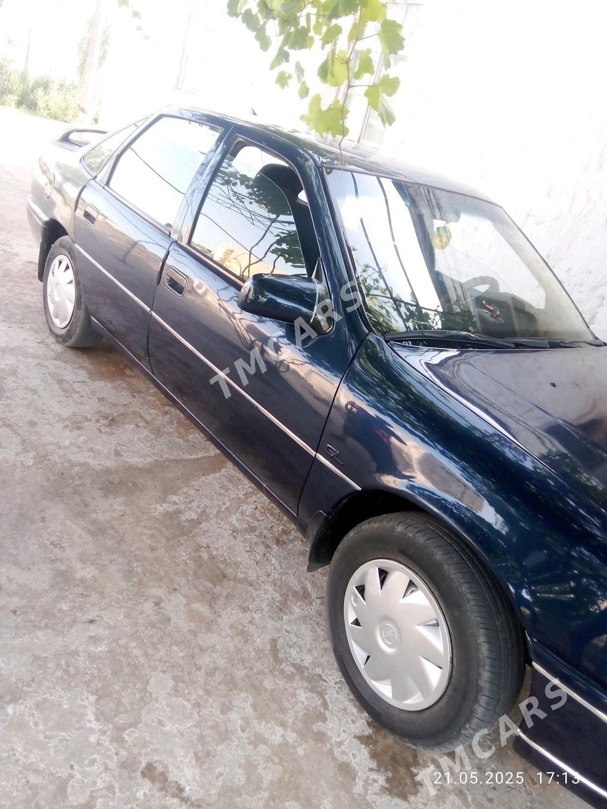 Opel Vectra 1992 - 28 000 TMT - Dostluk - img 3