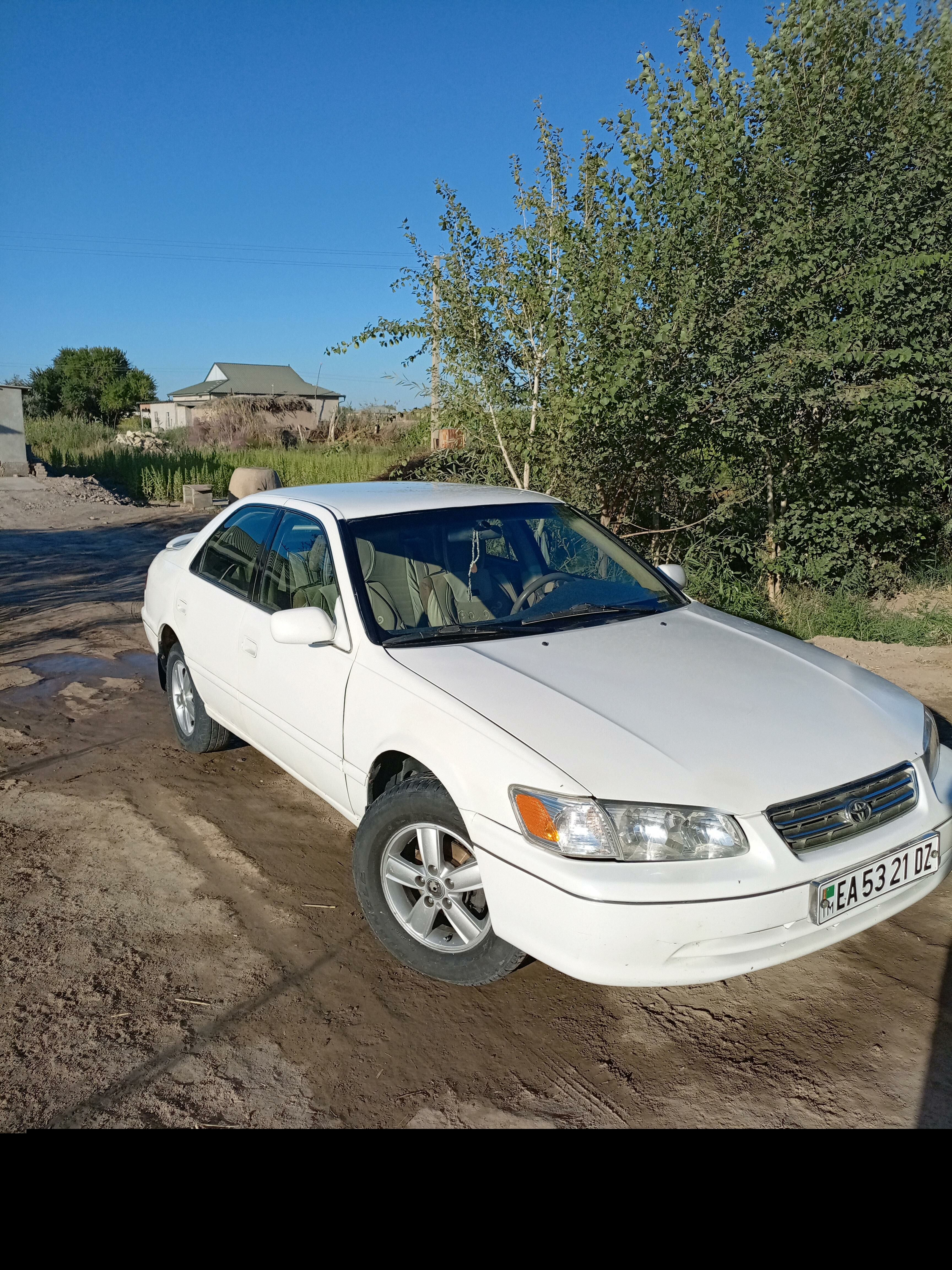 Toyota Camry 1997 - 115 000 TMT - Köneürgenç - img 8