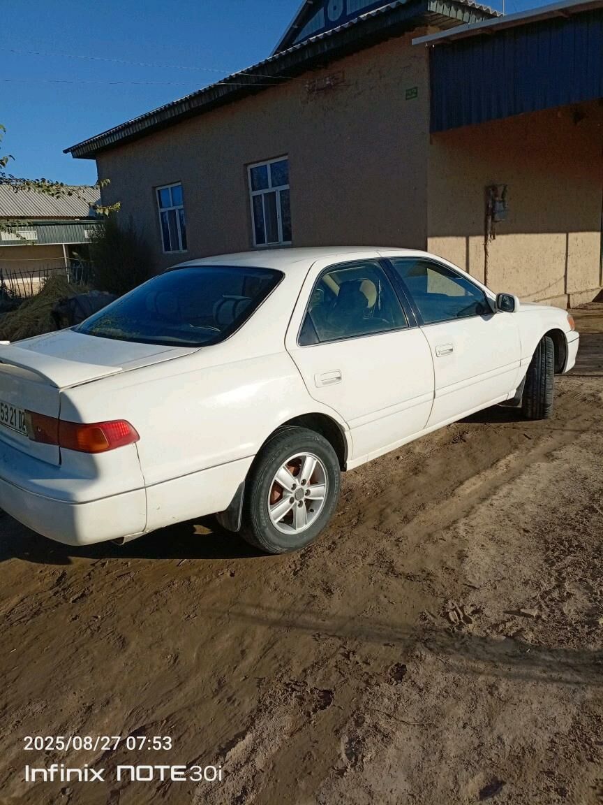 Toyota Camry 1997 - 115 000 TMT - Köneürgenç - img 9