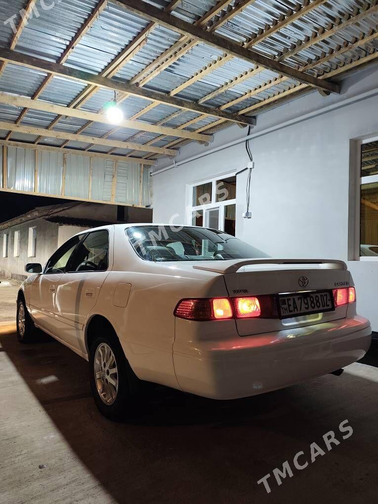 Toyota Camry 2000 - 150 000 TMT - Кёнеургенч - img 4