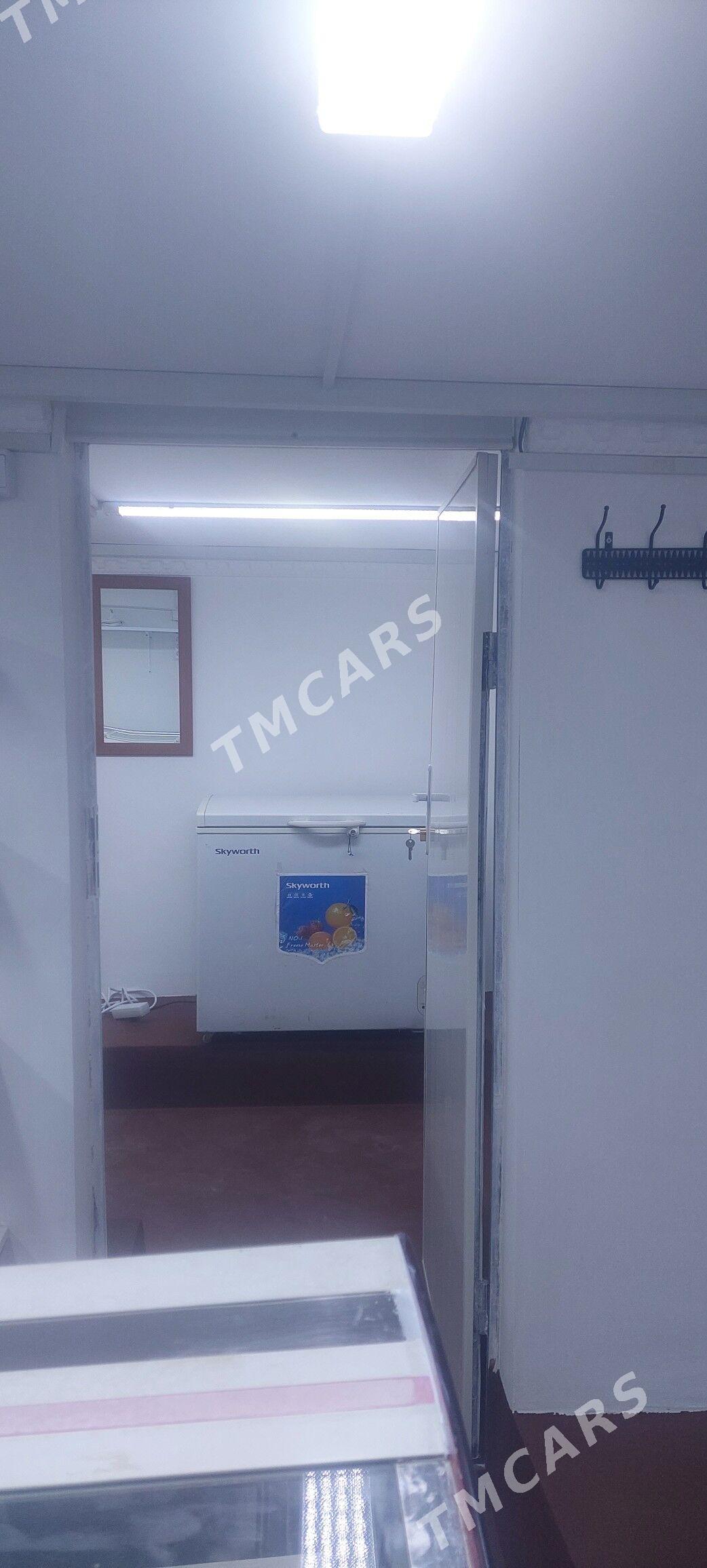 Аренда магазина - 30 мкр - img 2