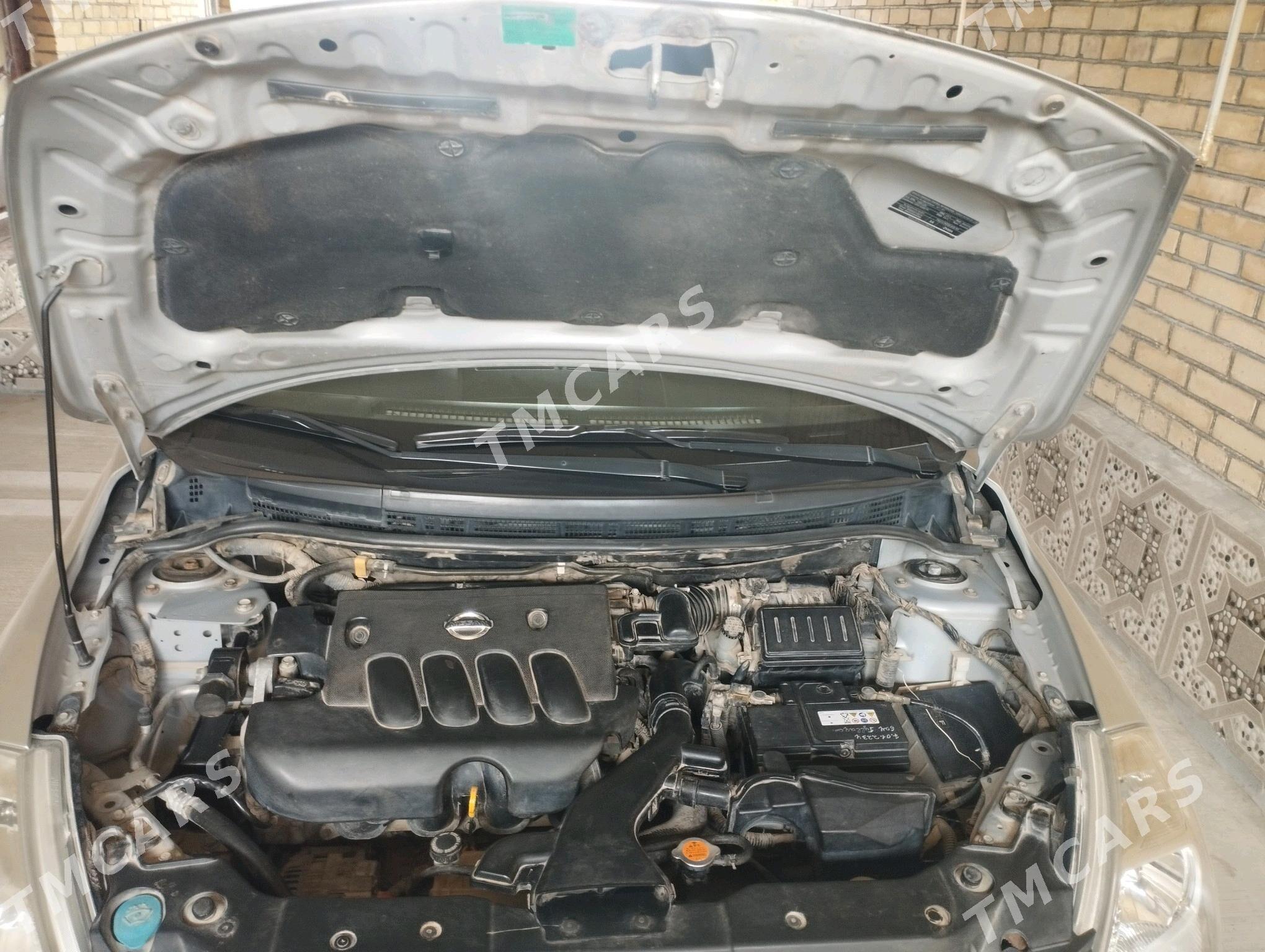 Nissan Versa 2011 - 120 000 TMT - Халач - img 6