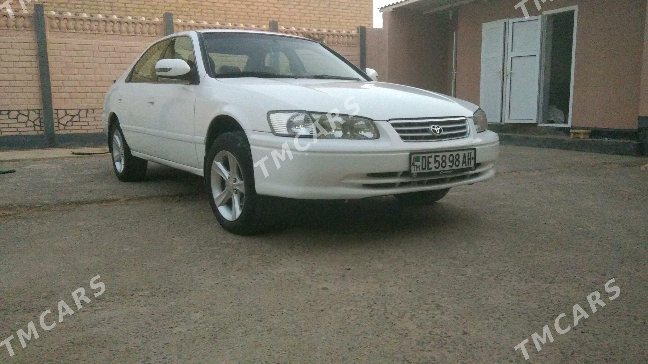Toyota Camry 2001 - 138 000 TMT - Tejen - img 6
