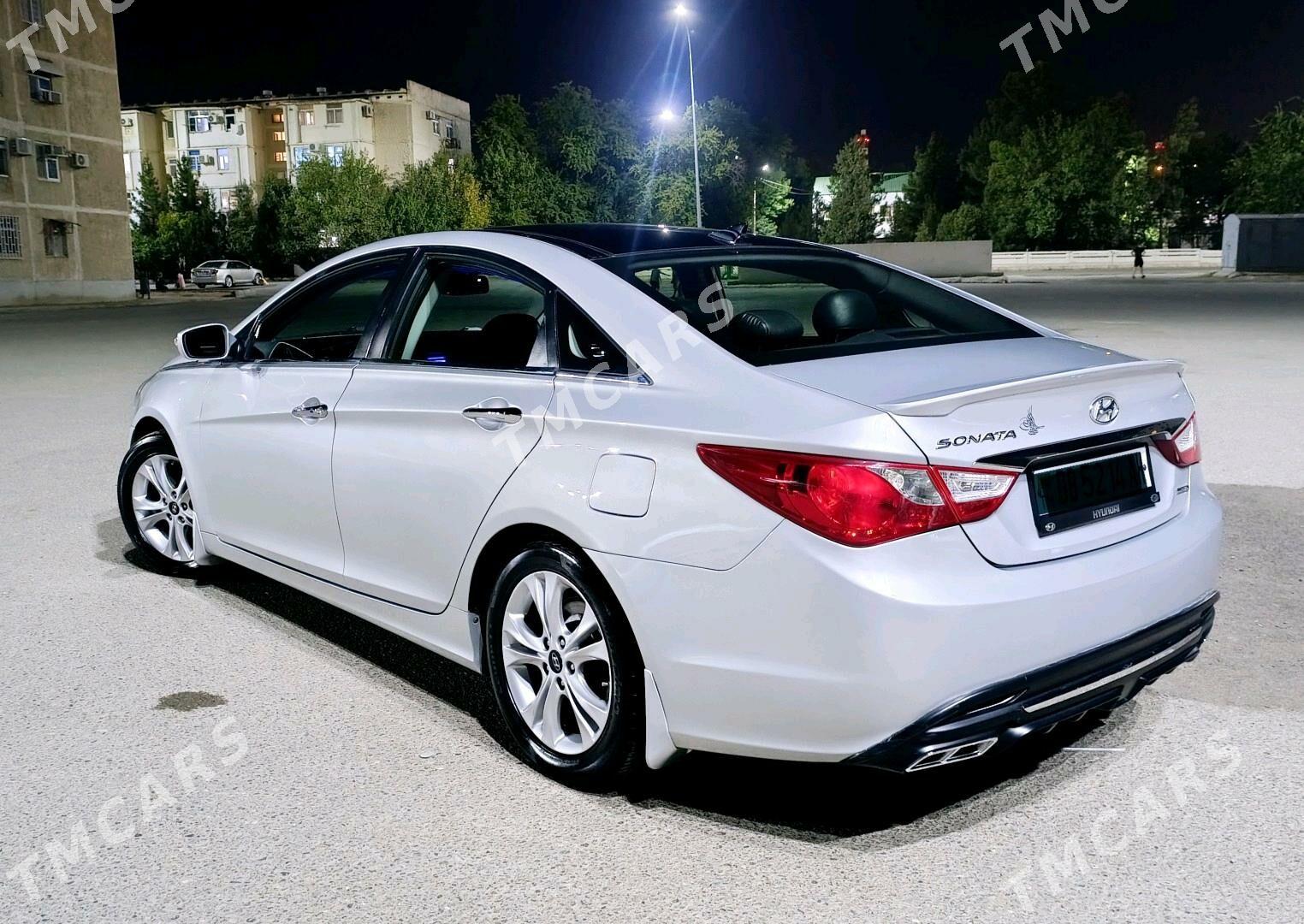 Hyundai Sonata 2012 - 160 000 TMT - 6 мкр - img 8