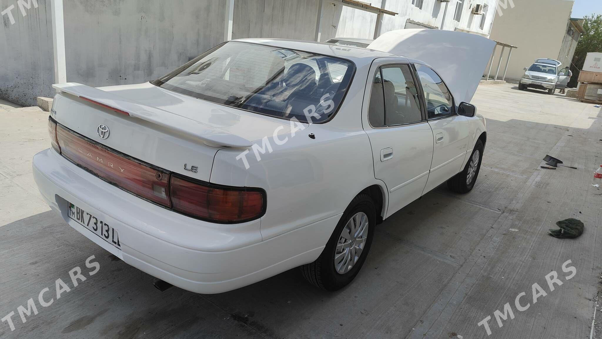 Toyota Camry 1993 - 79 000 TMT - Türkmenabat - img 2