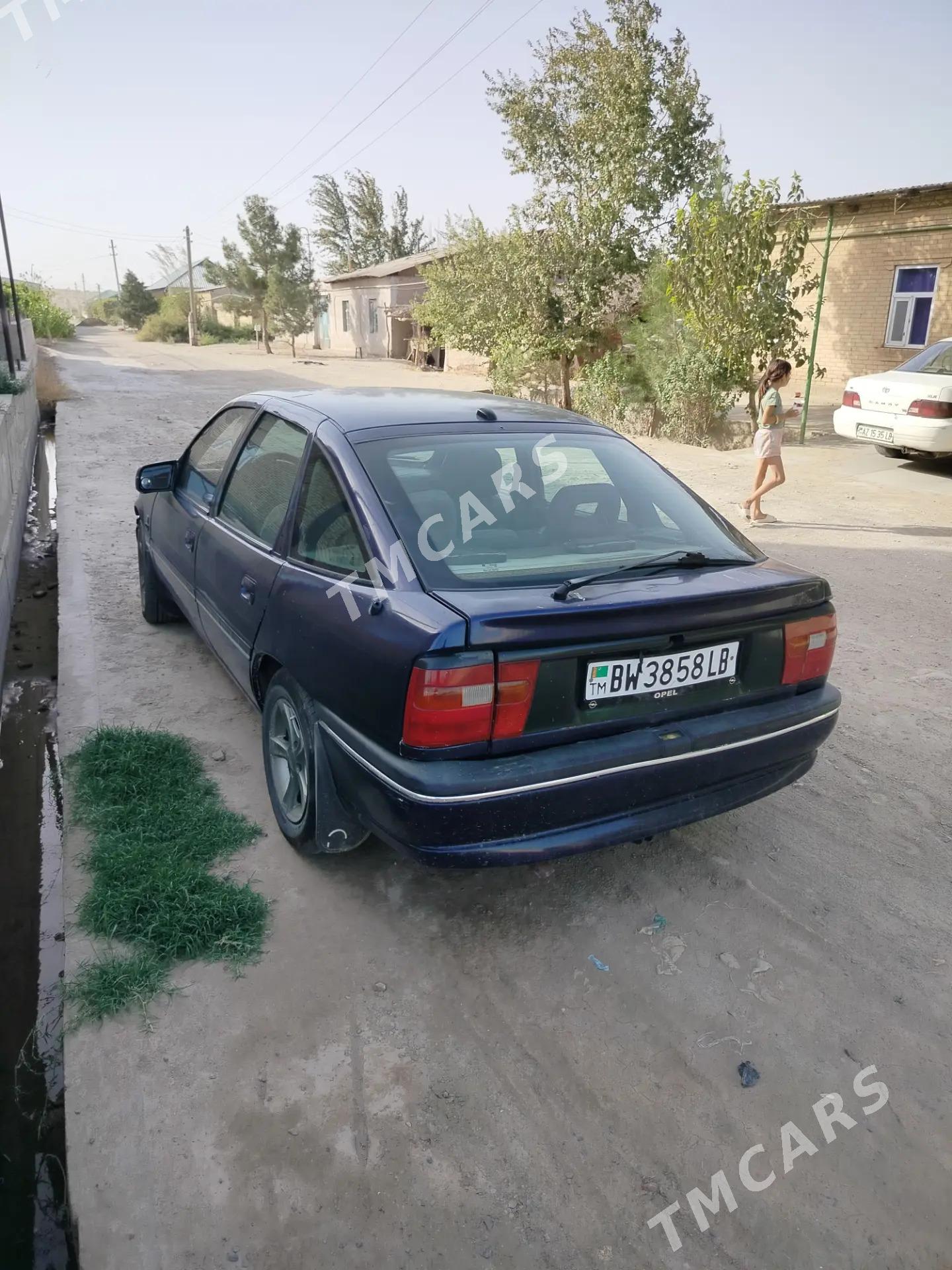Opel Vectra 1994 - 20 000 TMT - Farap - img 2