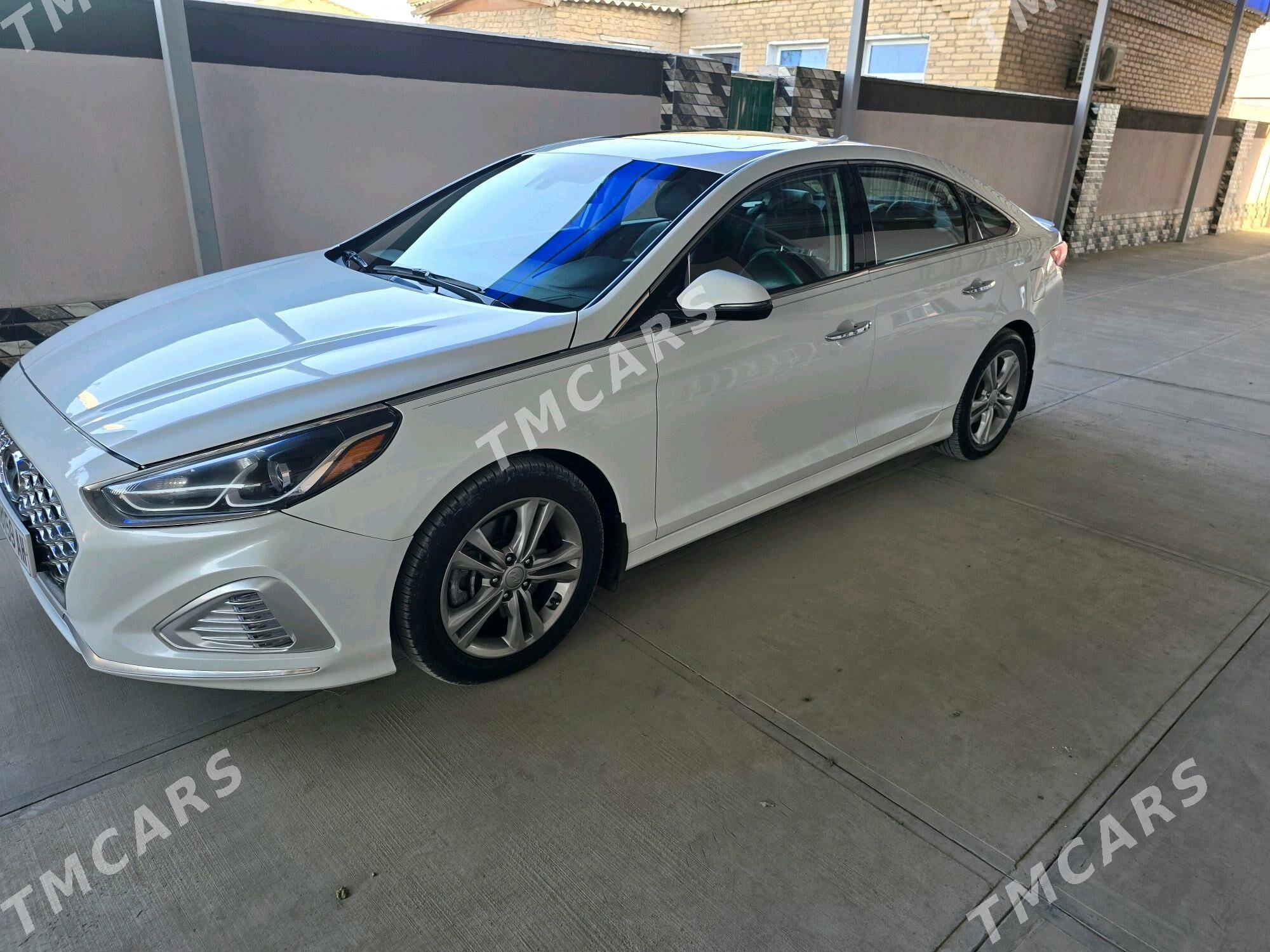Hyundai Sonata 2018 - 250 000 TMT - Кака - img 10