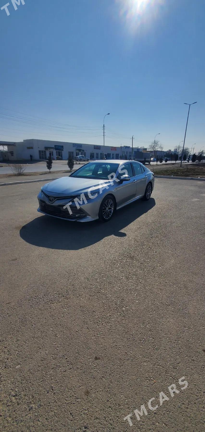 Toyota Camry 2017 - 265 000 TMT - Анев - img 4