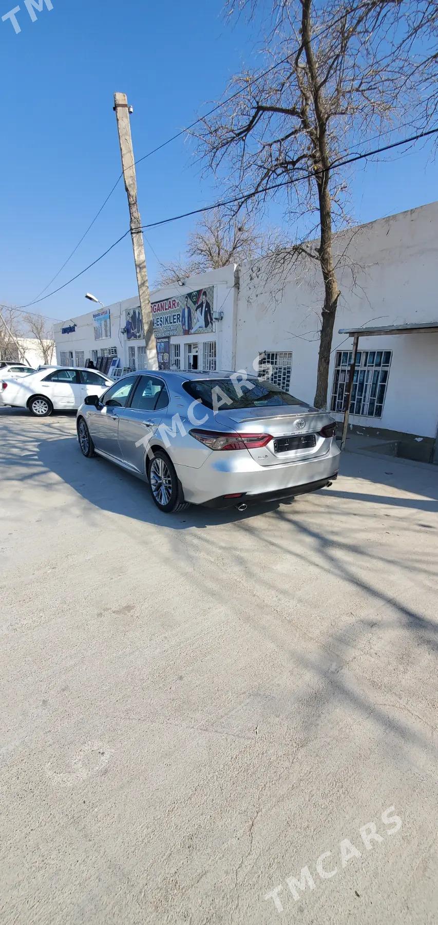 Toyota Camry 2017 - 265 000 TMT - Анев - img 7