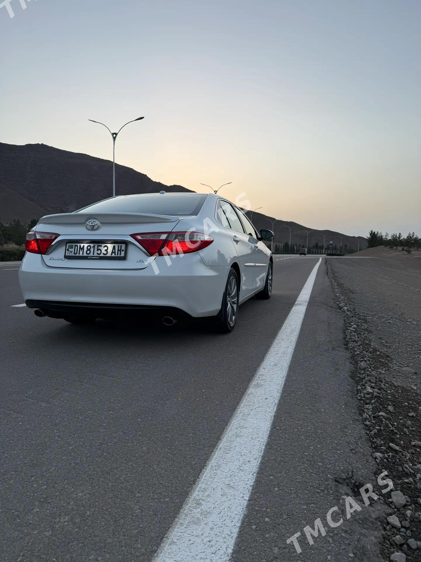 Toyota Camry 2017 - 380 000 TMT - Aşgabat - img 7