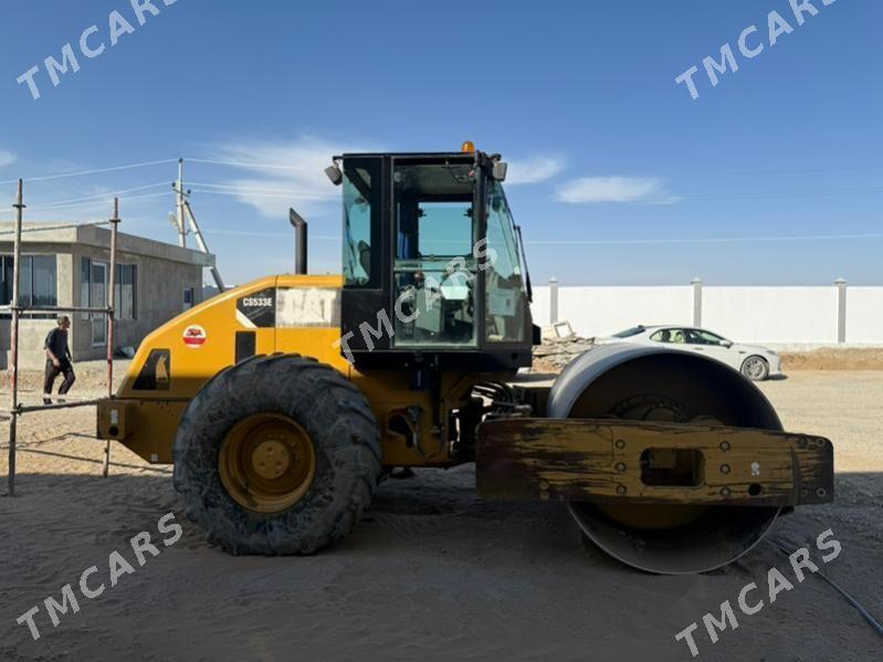 Caterpillar Excavator 2013 - 700 000 TMT - Aşgabat - img 3