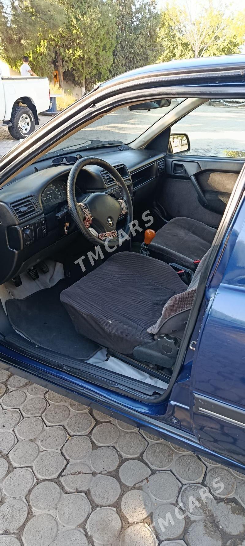 Opel Vectra 1992 - 30 000 TMT - Гарабекевюл - img 6