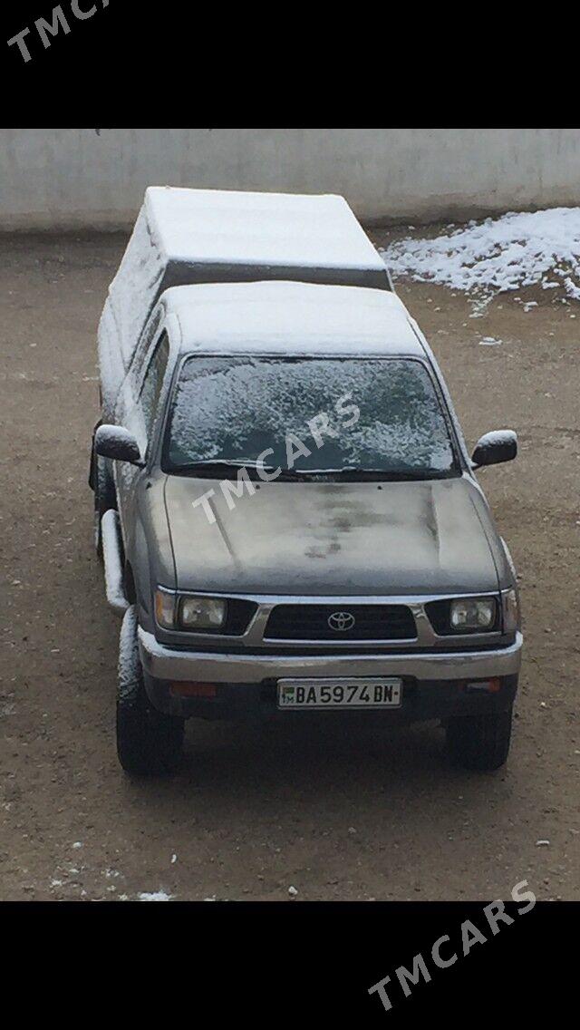 Toyota Hilux 1995 - 140 000 TMT - Balkanabat - img 8