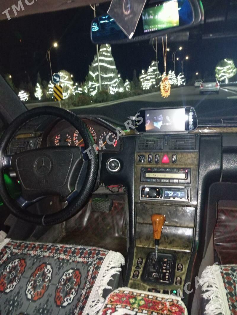 Mercedes-Benz 300E 1998 - 80 000 TMT - Türkmenbaşy - img 3