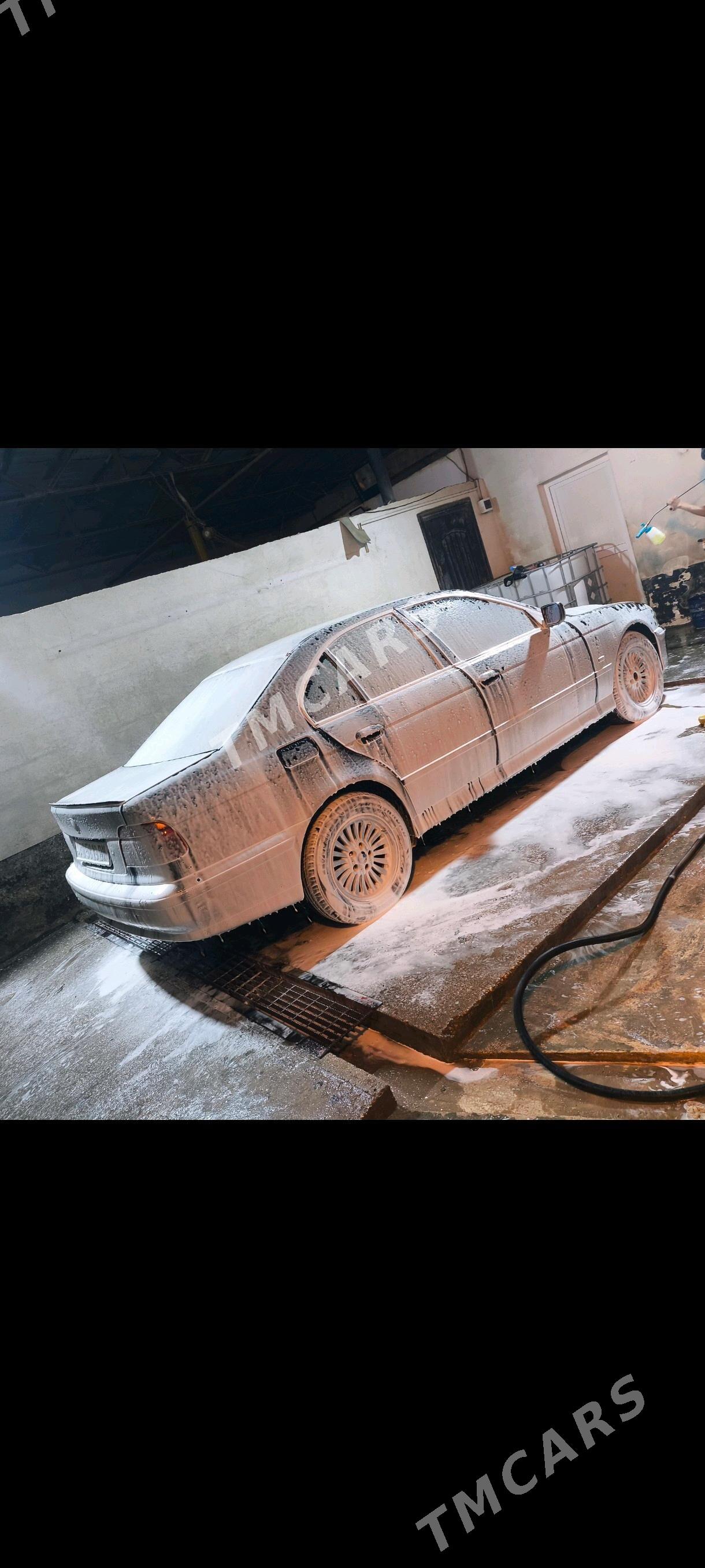 BMW E39 1998 - 75 000 TMT - Балканабат - img 7