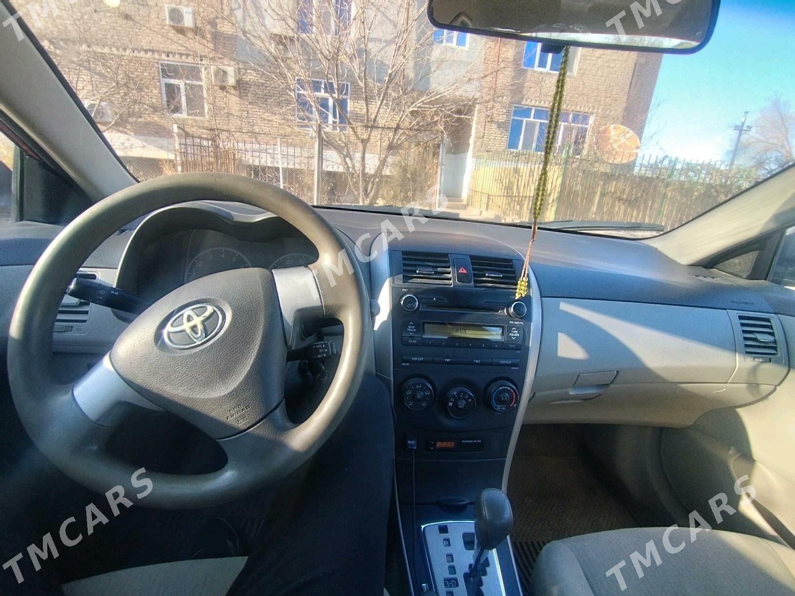 Toyota Corolla 2010 - 140 000 TMT - Daşoguz - img 5