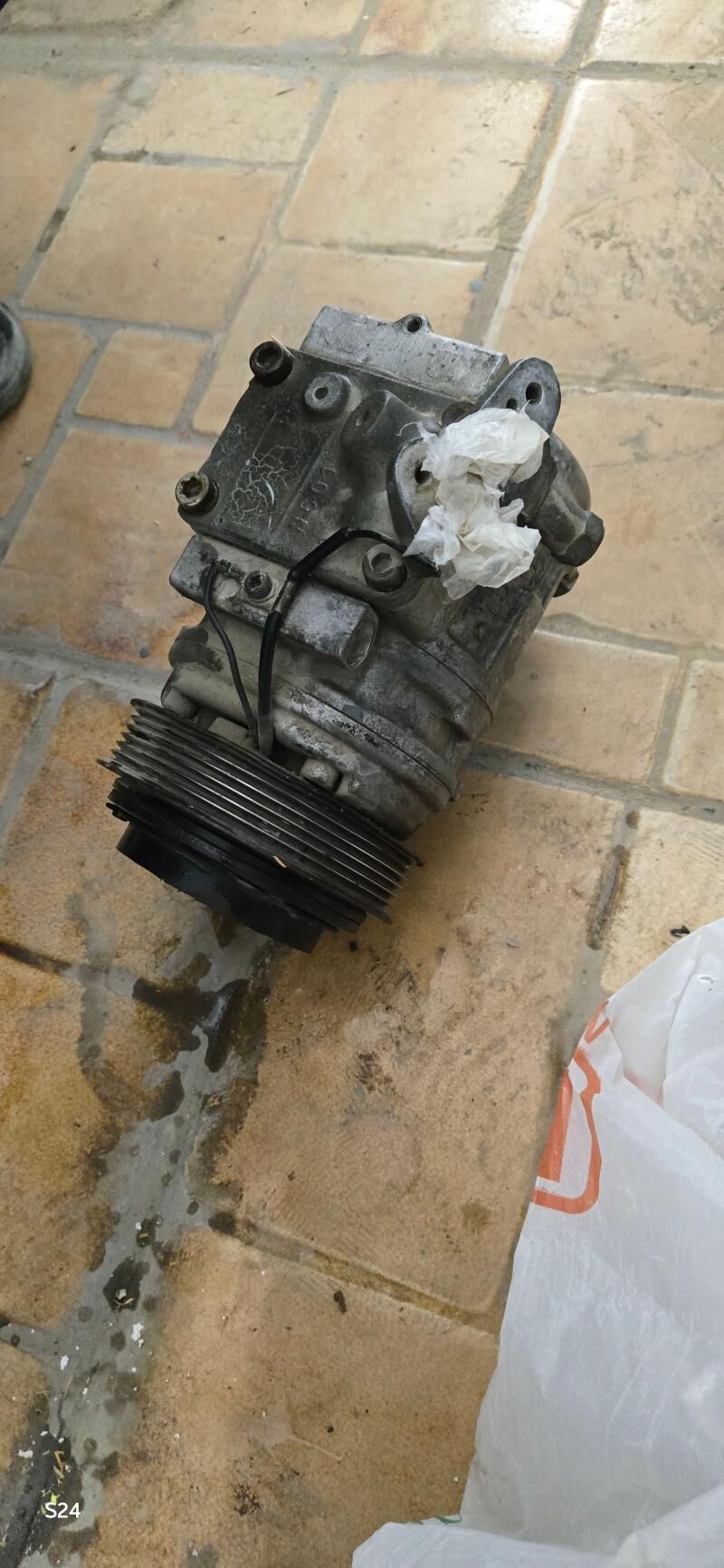 Kompressor 1.8 motor 1 000 TMT - Podwoýski köç. (Bitarap Türkmenistan şaýoly) - img 3