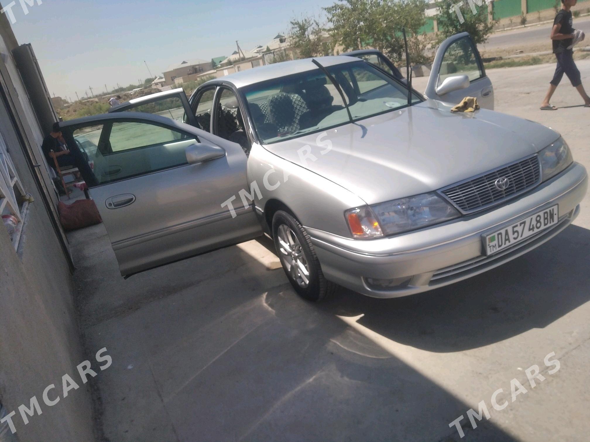 Toyota Avalon 1998 - 120 000 TMT - Gyzylarbat - img 4
