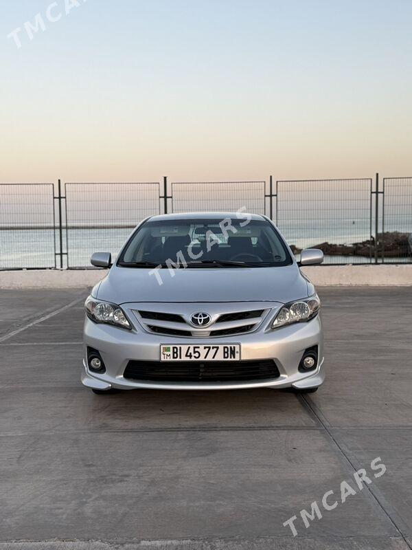 Toyota Corolla 2011 - 190 000 TMT - Туркменбаши - img 4
