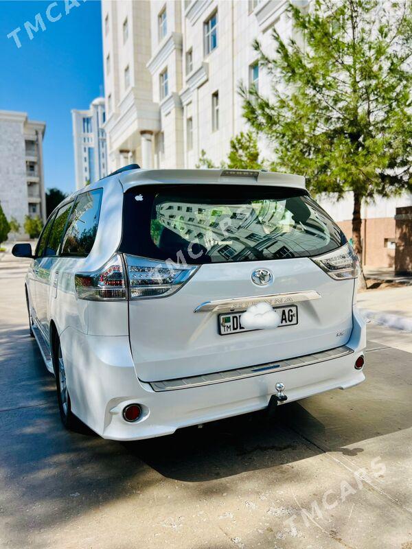 Toyota Sienna 2019 - 490 000 TMT - Бузмеин ГРЭС - img 6
