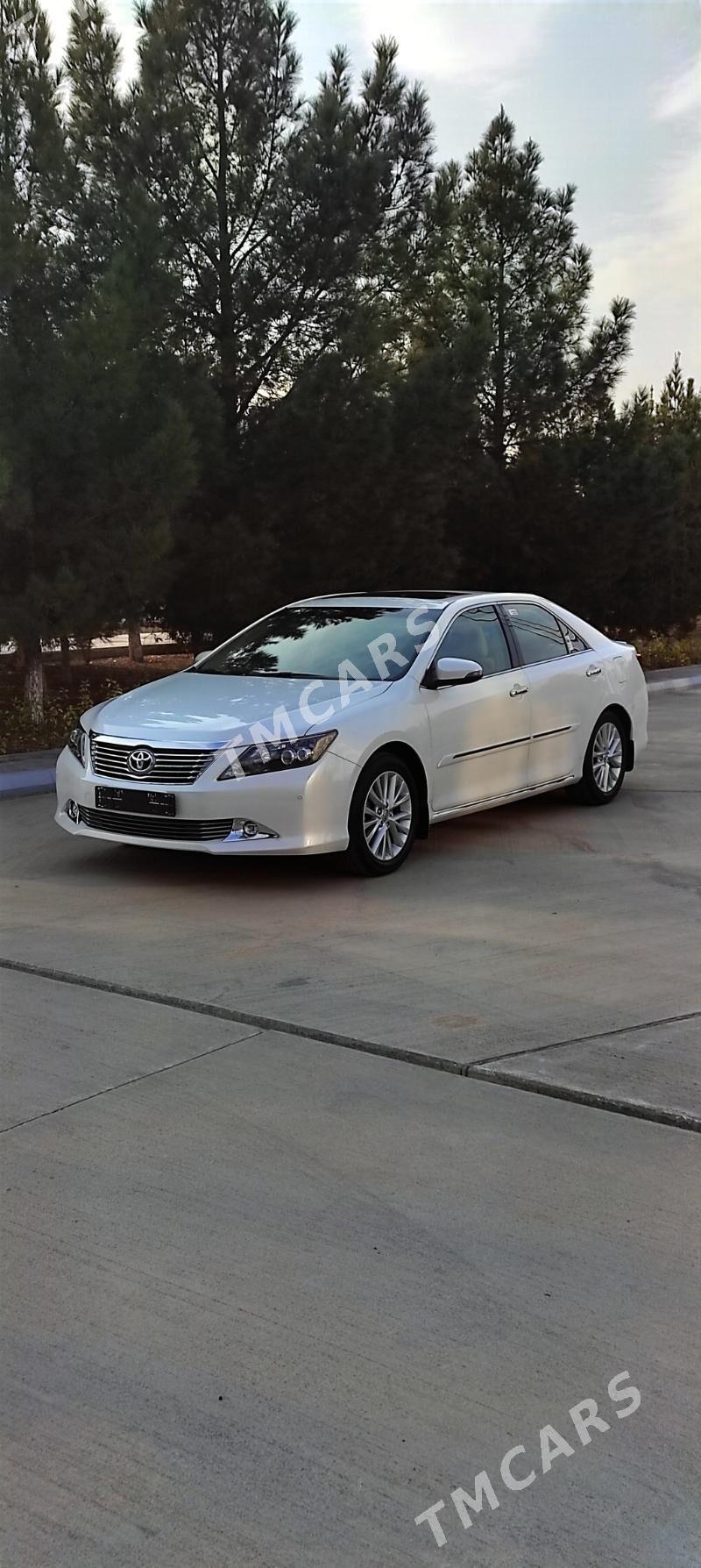 Toyota Aurion 2017 - 555 000 TMT - Aşgabat - img 2